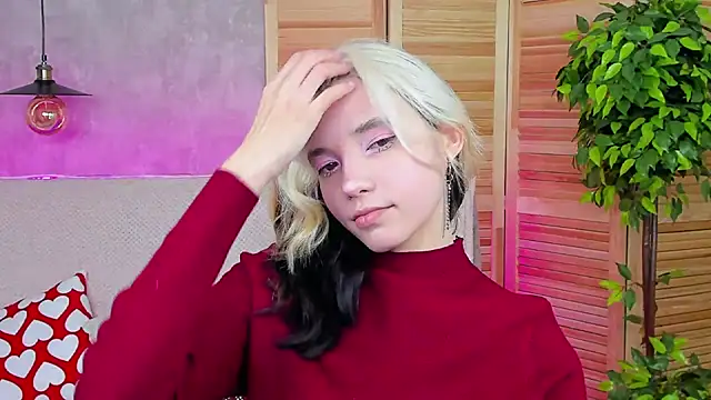 Snapshot of as1an_girlfriend chatting on March 8, 2:55 am as1an girlfriend online show from March 8, 2:55 am