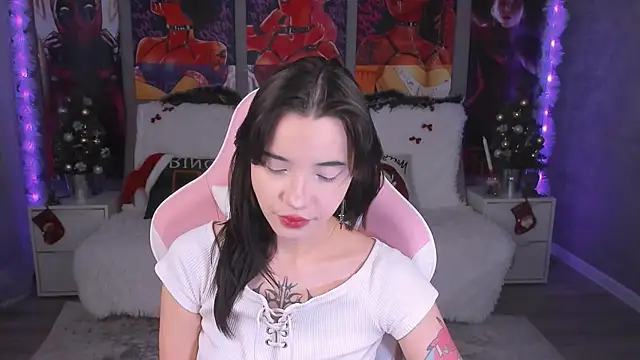 as1an girlfriend online show from January 14, 6:08 am