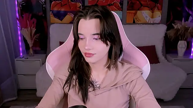 Snapshot of as1an_girlfriend chatting on February 4, 7:03 am as1an girlfriend online show from February 4, 7:03 am