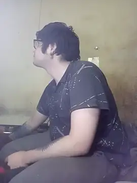 thecatblack1998 online show from March 28, 12:10 am