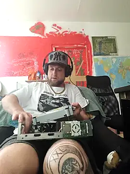 Ozomitro online show from September 21, 7:10 am