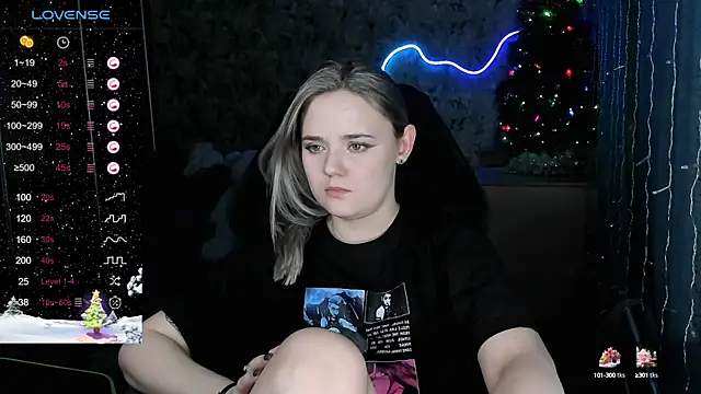 Your small bunny online show from December 22, 12:05 pm