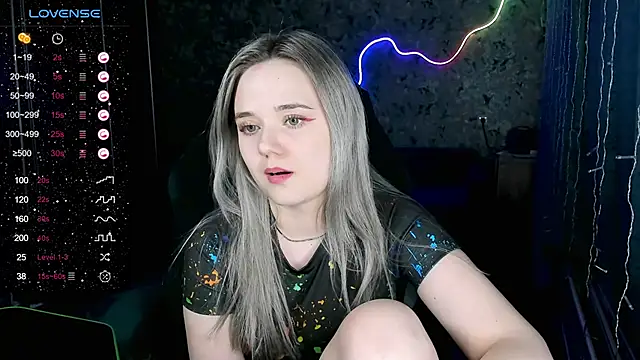 Your small bunny online show from January 26, 12:54 pm