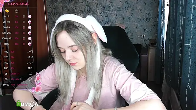 Your small bunny online show from March 14, 4:10 am