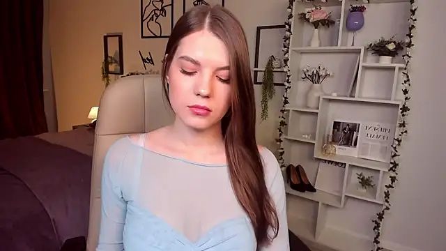 BellaSweetHeart online show from February 20, 3:30 pm