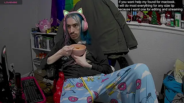 tallnerdyguy online show from February 27, 3:36 am