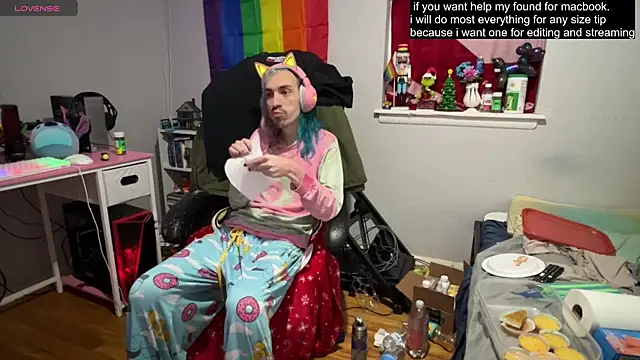 tallnerdyguy online show from March 21, 2:18 am