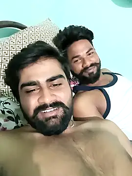 Snapshot of blr_boi chatting on February 19, 7:27 pm blr boi online show from February 19, 7:27 pm