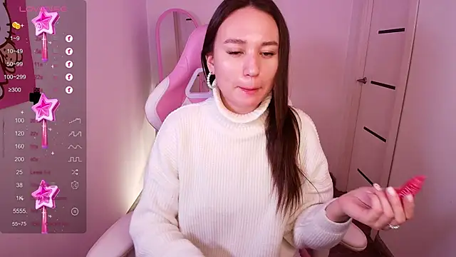 Snapshot of margeriTirell chatting on March 7, 8:23 am margeriTirell online show from March 7, 8:23 am