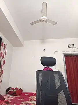 Snapshot of Tisha-01 chatting on June 19, 2:27 am Tisha-01 online show from June 19, 2:27 am