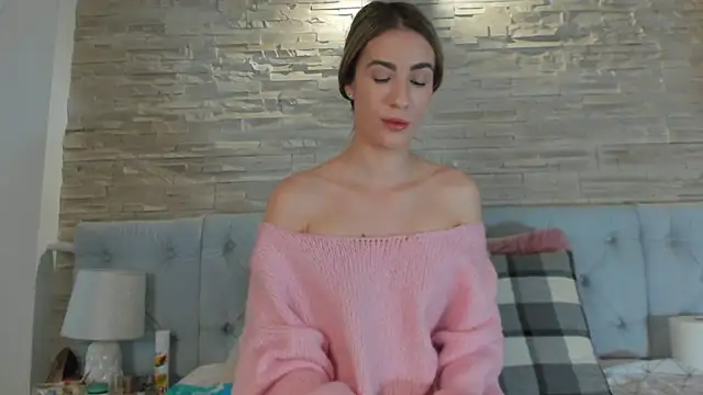 LaurynCopper online show from February 21, 6:29 am