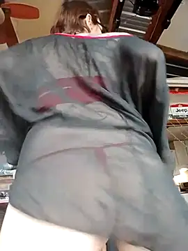 ivylee31 online show from March 15, 6:54 pm