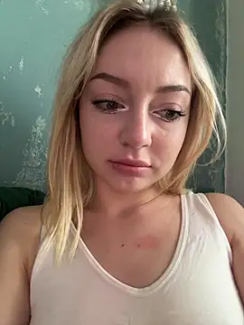 Snapshot of melissa_grr chatting on February 16, 1:51 pm melissa grr online show from February 16, 1:51 pm