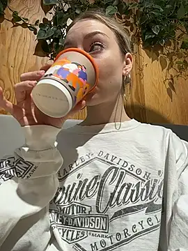 Snapshot of melissa_grr chatting on February 27, 11:54 am melissa grr online show from February 27, 11:54 am