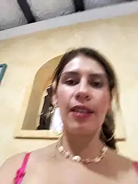 Alysson-- online show from February 13, 4:17 pm