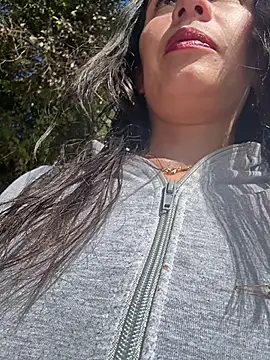 Alysson-- online show from March 21, 1:37 pm