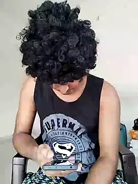 Snapshot of Samser0403 chatting on February 8, 9:35 am Samser0403 online show from February 8, 9:35 am