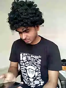 Snapshot of Samser0403 chatting on February 10, 5:14 am Samser0403 online show from February 10, 5:14 am