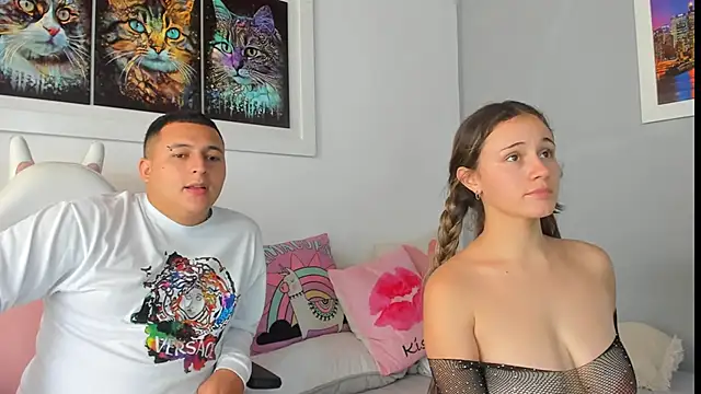 naughtyloverss online show from January 6, 4:13 pm