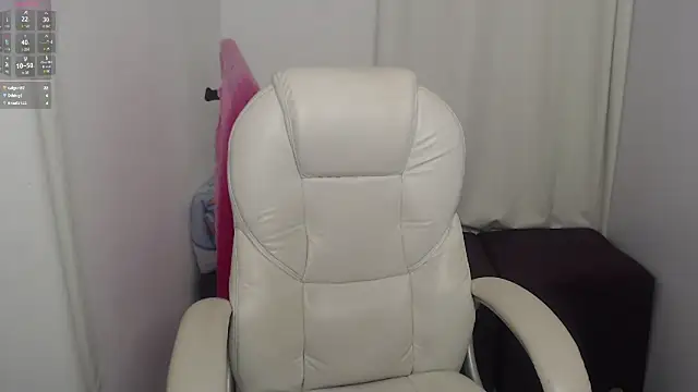 Abby Halliwey online show from February 15, 8:44 am