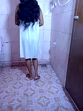 Anushka23 online show from February 14, 7:38 am