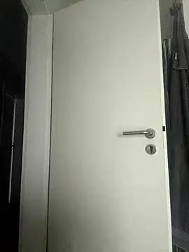 janberlin online show from January 18, 9:46 am