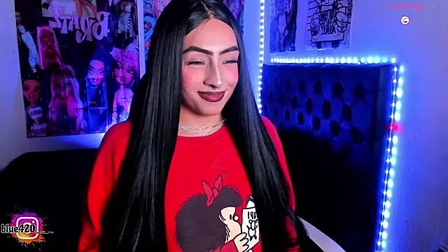 Skyler  blue4 online show from February 28, 5:30 am