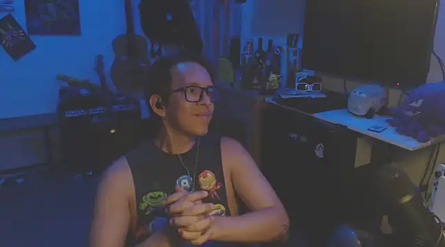 Snapshot of Pit_xxz chatting on January 7, 4:08 am Pit xxz online show from January 7, 4:08 am