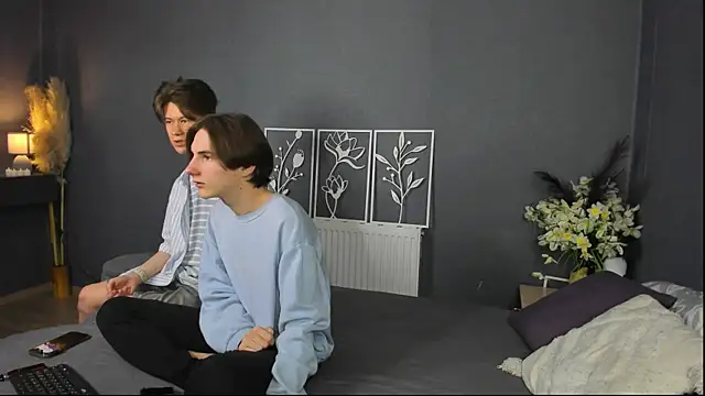 AndrewwCarter2 online show from January 10, 7:26 pm