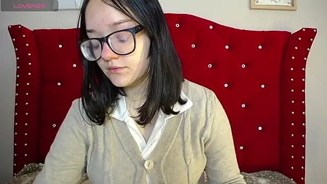 charlotte1-ls online show from January 14, 9:30 pm