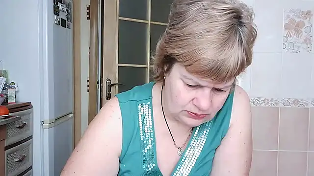 Ettie Tonia online show from February 16, 8:32 am