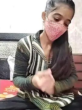 Snapshot of Cute-Ridhima chatting on January 9, 5:23 am Cute-Ridhima online show from January 9, 5:23 am