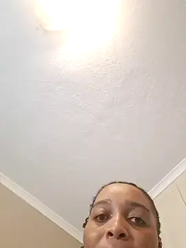 Snapshot of thicktash chatting on February 24, 8:01 am thicktash online show from February 24, 8:01 am