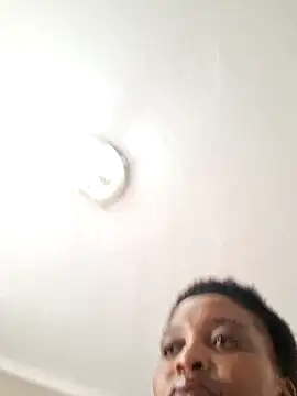 thicktash online show from April 14, 9:48 am