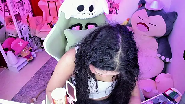 Snapshot of anyburkee chatting on February 6, 5:23 am anyburkee online show from February 6, 5:23 am