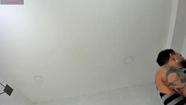 JackBlanco  online show from October 3, 4:20 am