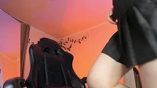 Emily relish online show from January 18, 1:18 pm