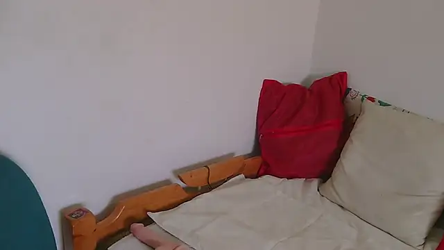 Miss oliviaa online show from February 15, 8:33 pm