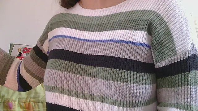 Miss oliviaa online show from February 25, 8:09 pm