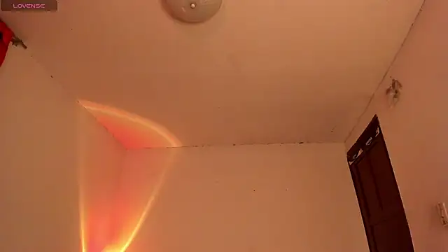 Miss oliviaa online show from October 4, 12:41 am