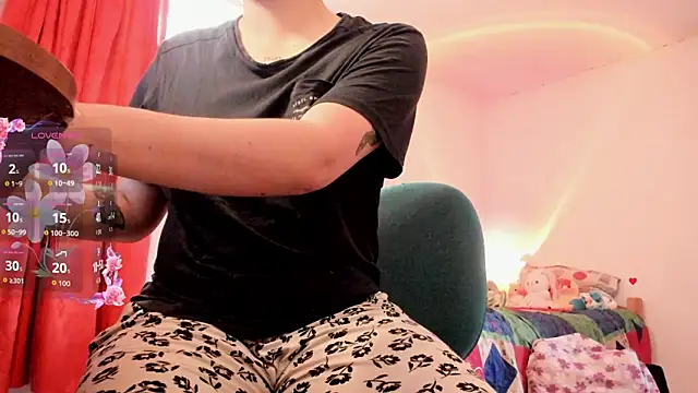 Miss oliviaa online show from October 11, 12:26 pm