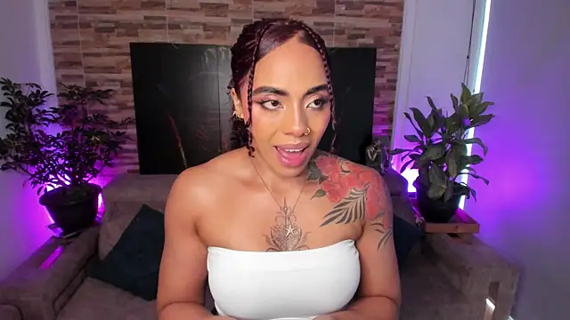 emilyfitness online show from January 7, 8:44 pm