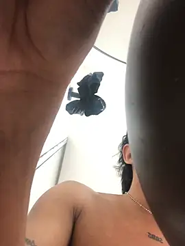 Snapshot of logannth chatting on March 2, 12:45 pm logannth online show from March 2, 12:45 pm