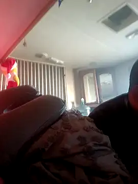 Snapshot of csmberto69 chatting on December 6, 7:01 pm csmberto69 online show from December 6, 7:01 pm