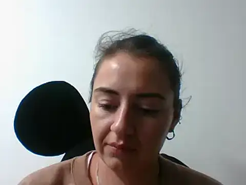  karlie kloss  online show from December 6, 12:56 am