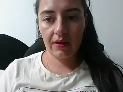  karlie kloss  online show from February 4, 12:08 am