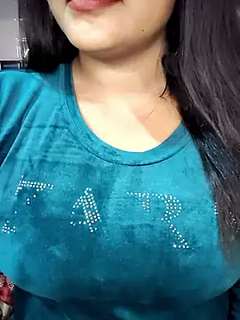 Snapshot of cutepragya2 chatting on January 13, 5:02 am cutepragya2 online show from January 13, 5:02 am