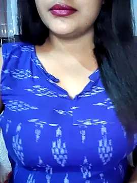 Snapshot of cutepragya2 chatting on February 11, 10:09 am cutepragya2 online show from February 11, 10:09 am