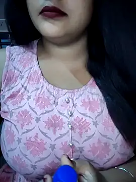 Snapshot of cutepragya2 chatting on May 6, 6:24 pm cutepragya2 online show from May 6, 6:24 pm