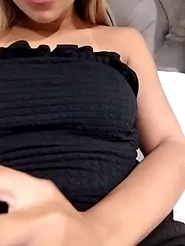 Snapshot of fofinhaa12 chatting on October 2, 4:14 pm fofinhaa12 online show from October 2, 4:14 pm